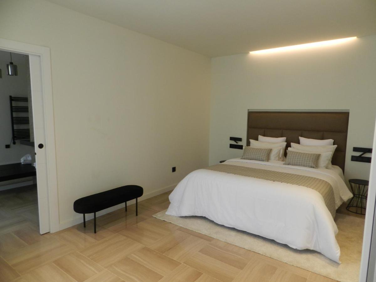 Hotel Manel Martorell Kültér fotó