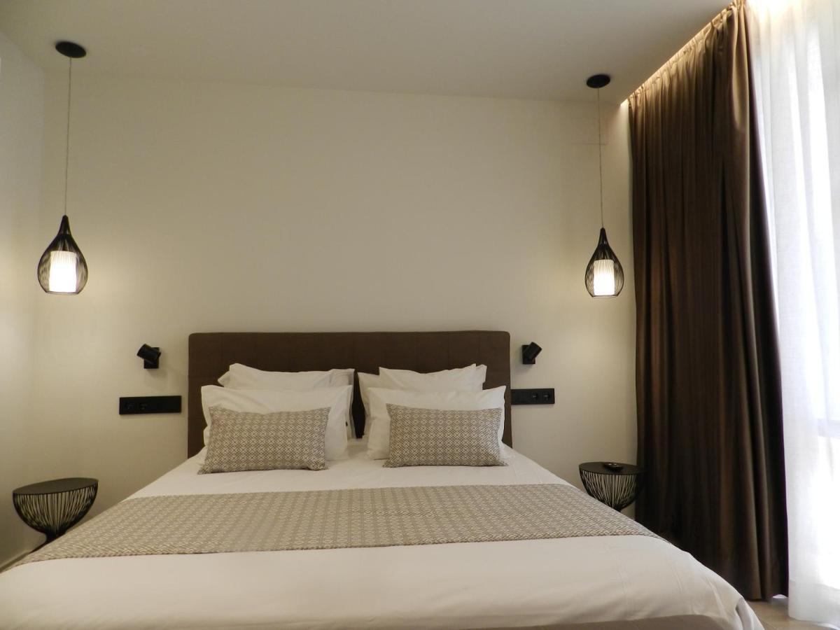 Hotel Manel Martorell Kültér fotó