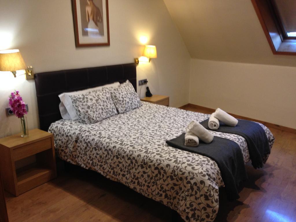Hotel Manel Martorell Kültér fotó