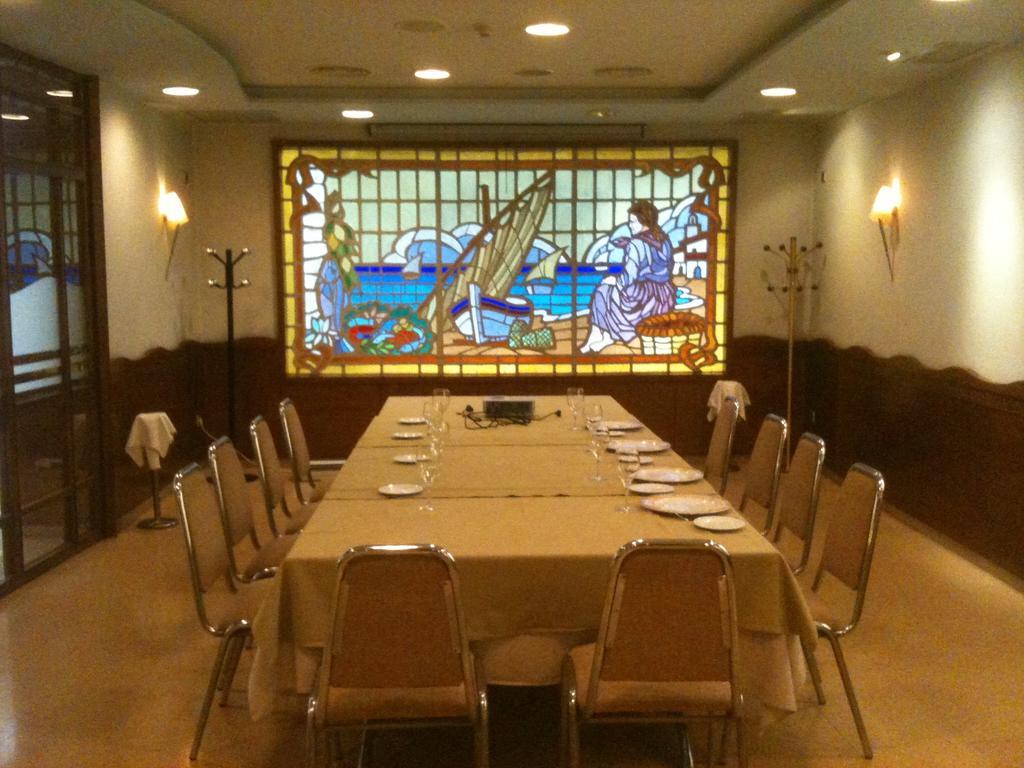 Hotel Manel Martorell Kültér fotó