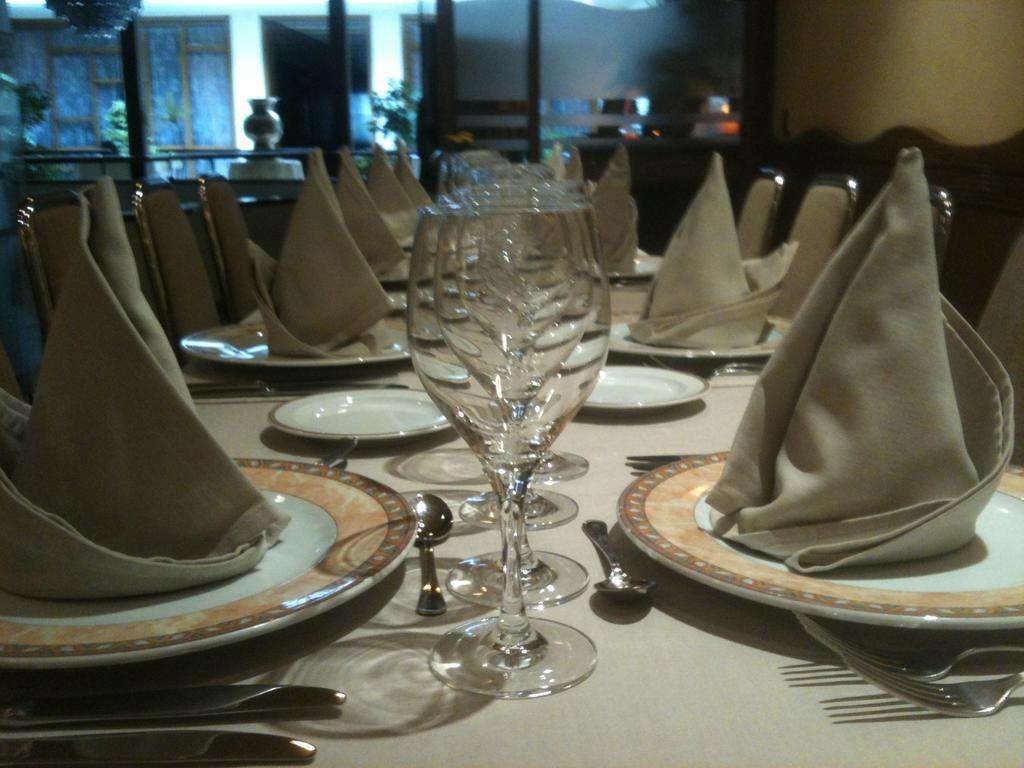Hotel Manel Martorell Kültér fotó
